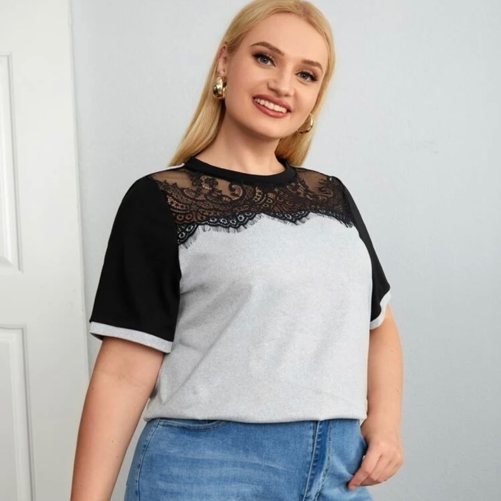 SHEIN Plus Two Tone Contrast Eyelash Lace Tee 1X